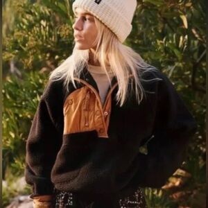 Free People FP Movement Hit The Slopes Colorblock Fleece Pullover; Size XS